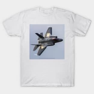 F-35A Pulling Vapor At Dusk T-Shirt